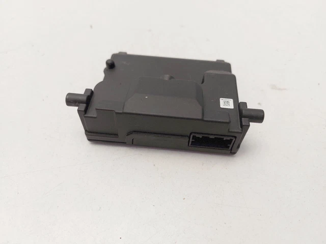 Camera Di Assistenza Al Parcheggio Posteriore EB3T-19G490-BB