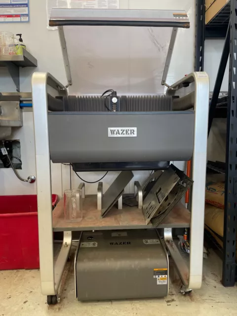 Wazer Waterjet V1.5 + Pump Box + Stand