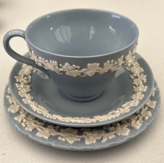 Wedgwood Of Etruria & Barlaston Embossed Queens Ware B/W Part Tea Set c 1940