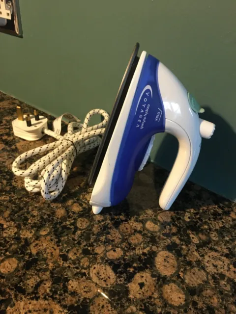 Morphy Richards Voyager Travel steam Iron 41510