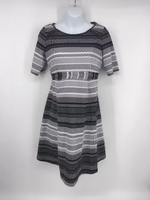 Motherhood Maternity Black & White Geometric Design Dress Size Medium EUC