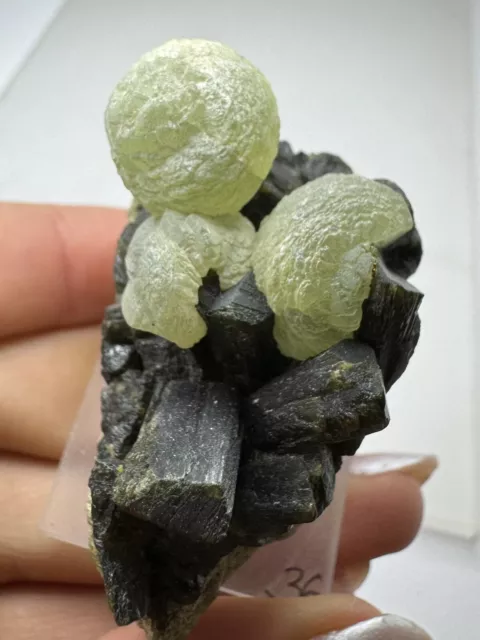 Schöne PREHNIT Epidot Kristall Stufe Prehnite Epidote Crystal , Mali