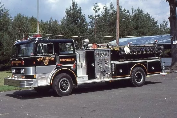 Kulpmont PA 1976 Hahn Pumper - Fire Apparatus Slide