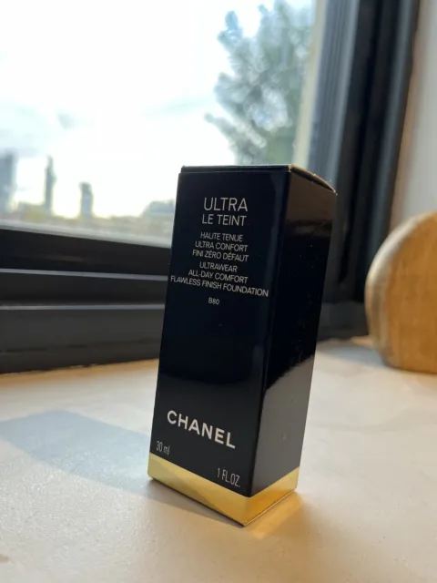 CHANEL ULTRA LE Teint Ultrawear All-Day Comfort Flawless Finish