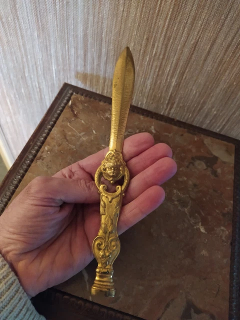 Coupe Papier Rare avec Cachet/Sceau en Bronze Doré