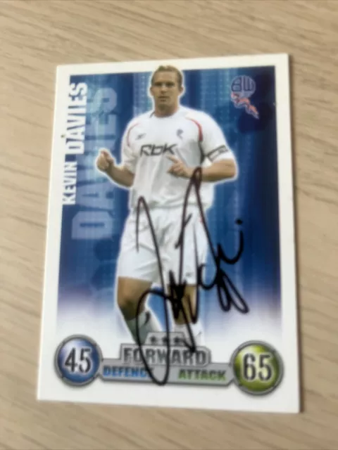 KEVIN DAVIES BOLTON signed shoot out match attax card