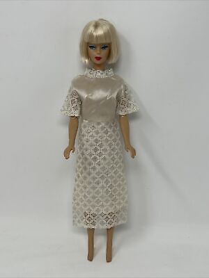 Vintage Barbie Clone Doll Clothes Outfit IVORY Silver LACE DRESS Hong Kong Tag