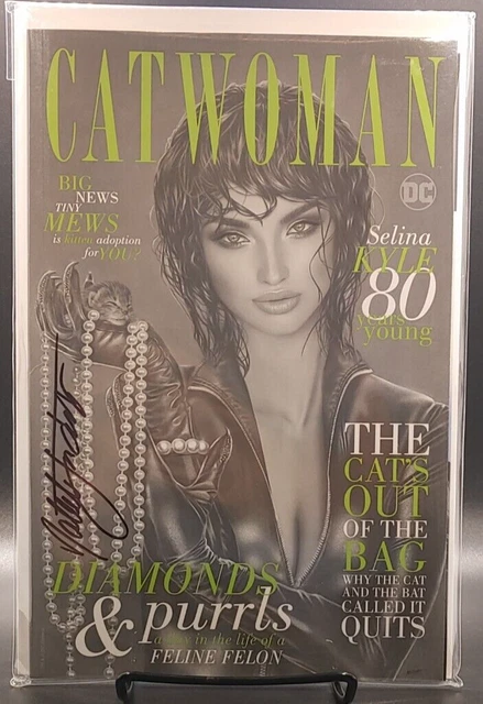 CATWOMAN 80th ANNIVERSARY B&W SECRET VARIANT NATALI SANDERS SIGNED w/COA