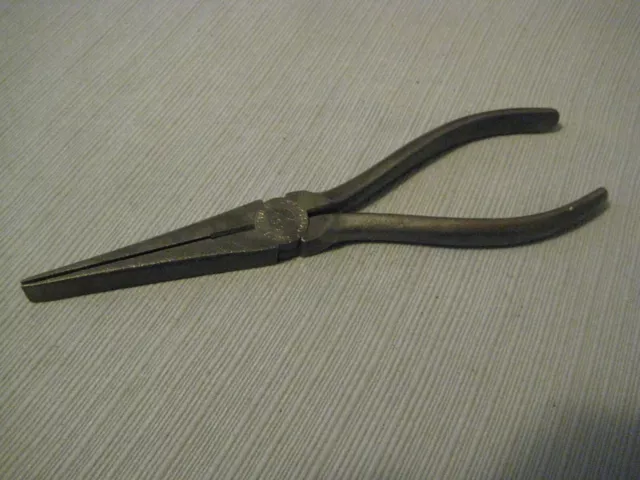 Vintage Crescent Tool Co. No. 650 Flat Nosed Pliers Fair/Good Used Cond. U.s.a. Vintage Crescent Tool Co. No. 650 Flat Nosed Pliers Fair/Good Used Cond. U.s.a.