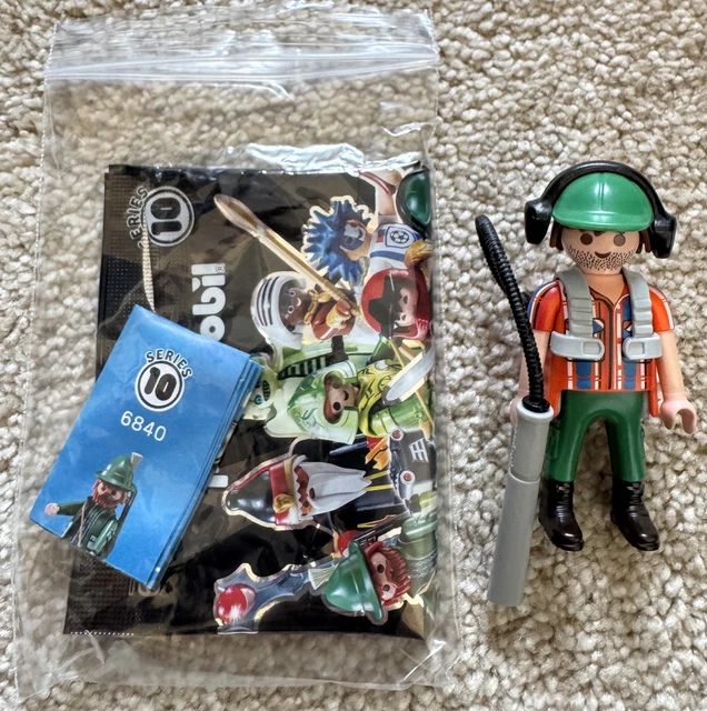 PLAYMOBIL FIGURES SERIES 10 6840 Leaf Blower Gardener House City