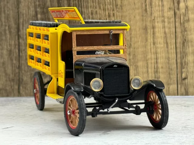 Danbury Mint Coca Cola 1927 Ford Delivery Truck 1/24 Scale Diecast