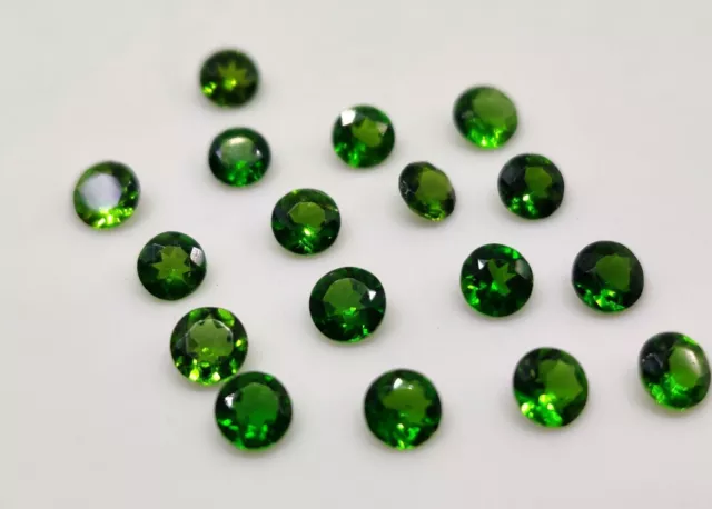 Natural Top Quality Chrome Diopside Calibrated 4X4 MM Round Cut Loose Gemstone 2