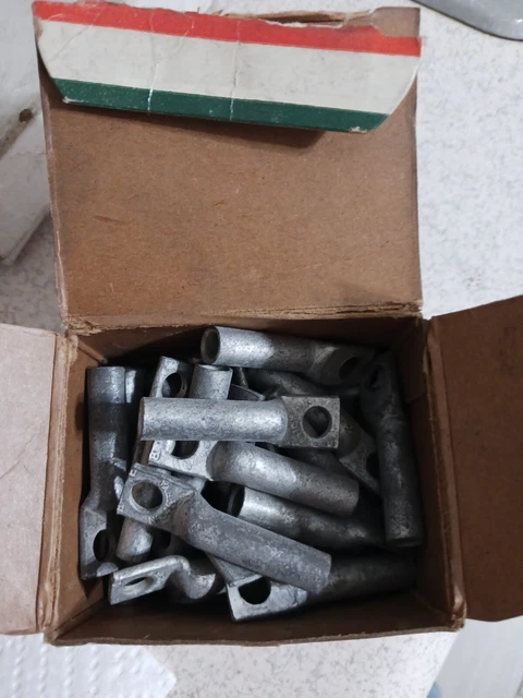 Lot of 34 New NOS Burndy 1 Hole Hylug Code Conductors Wire End Connectors