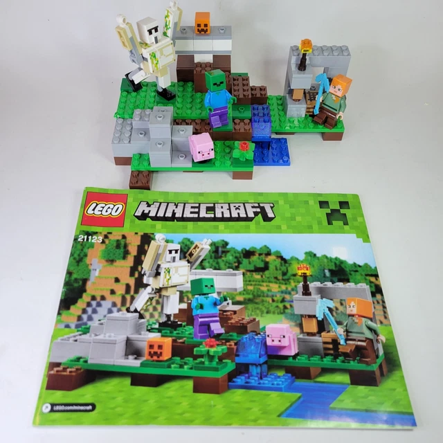 LEGO 21123 THE Iron Golem Minecraft with Instruction Manual Complete