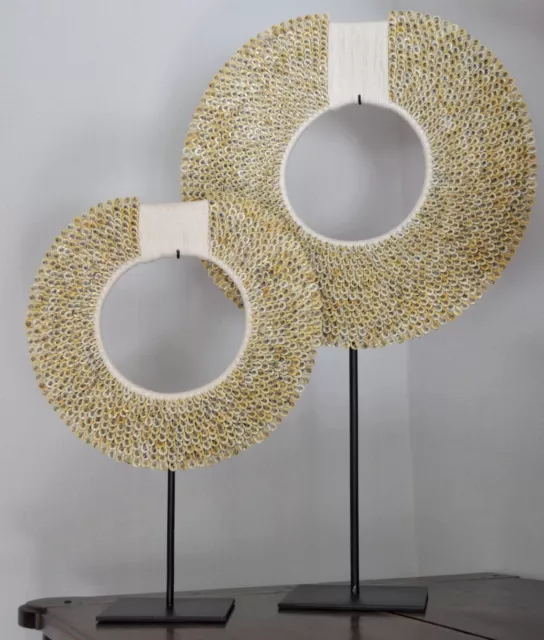 Sculpture - Ensemble de colliers de coquillages NASSA