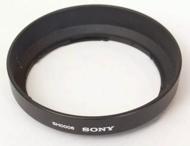 Genuine SONY SH0006 Round Lens Hood for DT 18-70mm F3.5-5.6 SAL1870