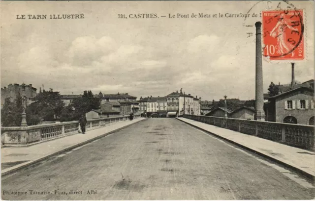 CPA CASTRES Le Pont de Metz et le Carrefour (1087517)