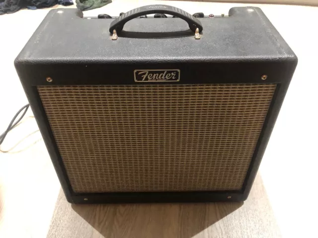 fender blues junior amplifier