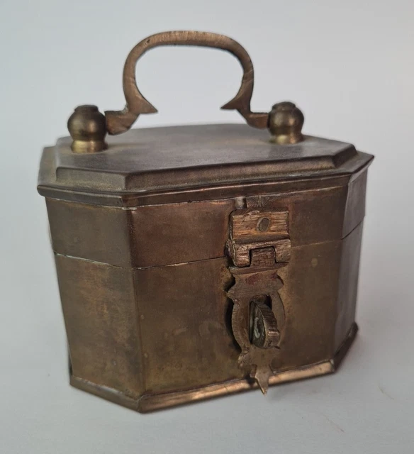 ANTIQUE INDIAN COPPER Pandan Spice Tea Metal Brass Box 10cm Tall £19.99