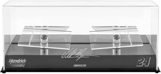 William Byron #24 Hendrick Motorsport 2 Car 1/24 Die Cast Display Case