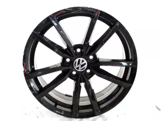 Jante Alliage Aftermarket à Partir De 18 Pouce 5 Trous 18X8JJ VOLKSWAGEN - Golf