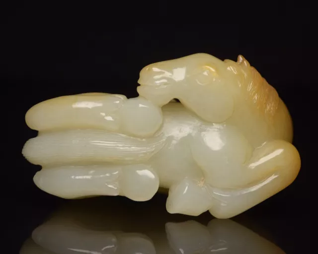 Chinese Exquisite Handmade Horse carving Hetian Jade Statue