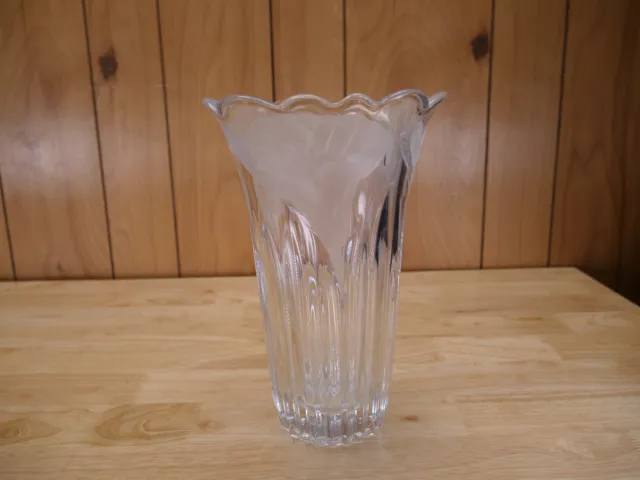 MIKASA Studio Nova “Wild Lily” Glass Flower Etched Vase, 10"