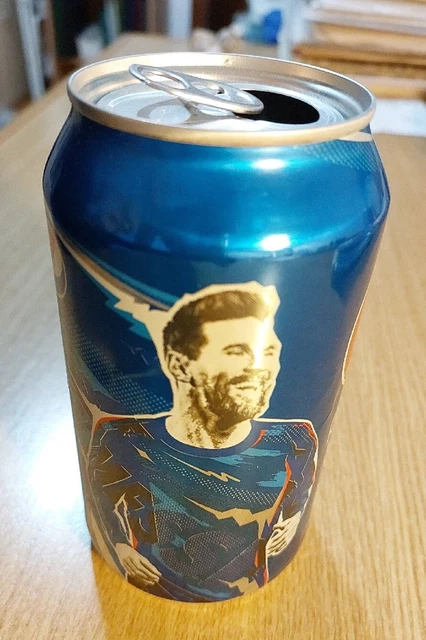 Lattina Pepsi Cola vuota con immagine di Leo Messi, fabbricata in Argentina
