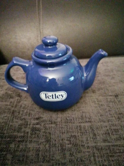Vintage Wade Potteries Lyons Tetley Tea  2 Cup Teapot In Blue Ideal Collection