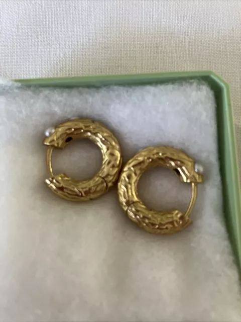 ANNI LU yellow gold 'Gem In A Hoop' pearl & cub. z earrings 1 size BNIB PERFECT 2