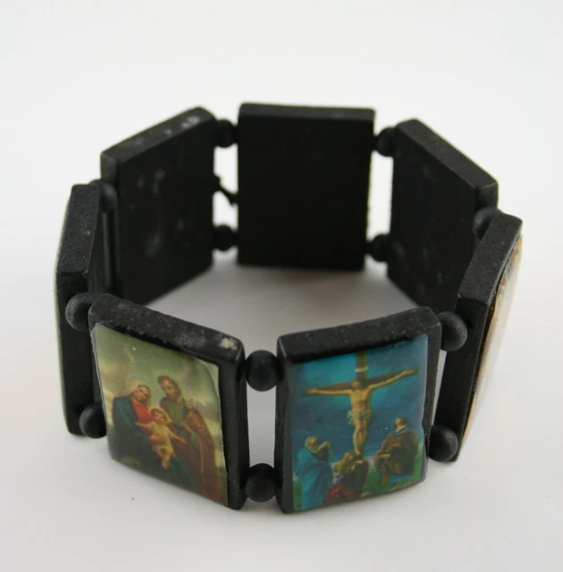 Religiöses Holz-Armband Mit Medaillen – Pater Pio & Barmherziger Jesus, Dehnbar & Elegant