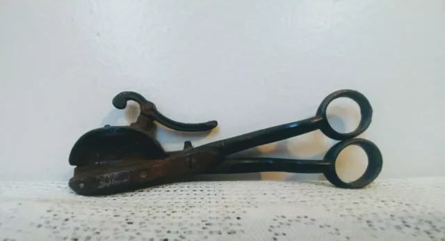 Antique Cast Iron Candle Wick Cutter Scissors Snuffer Trimmer ~ PAT. NOV. 4, 84