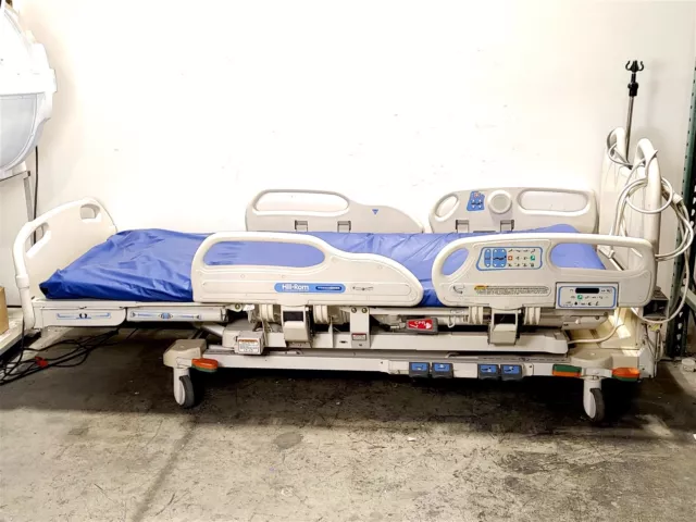 Hill-Rom VersaCare P3200 Patient Electric Hospital Bed w/ P3251ED Air Mattress