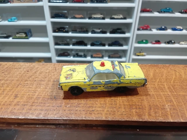 MAJORETTE 1/70 N°216 Plymouth Fury Police police bleu métallique #1014