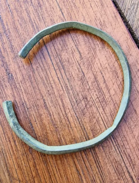 Ancient Roman Bronze bracelet , 10.94g