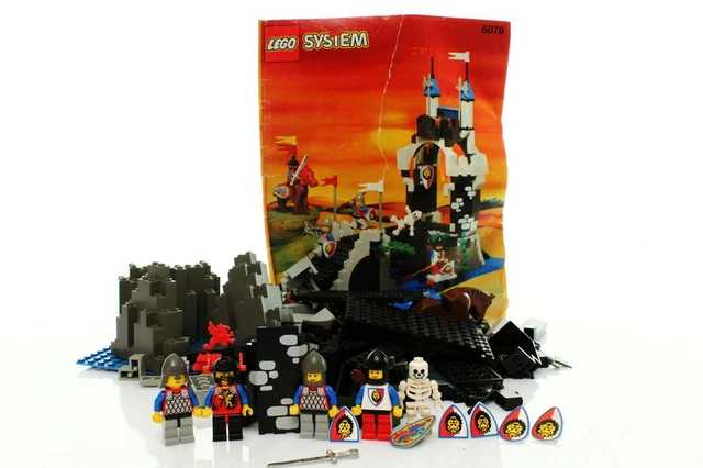 LEGO CASTLE ROYAL Knights Set 6078 Royal Drawbridge 100 complete