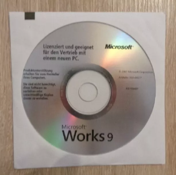 Microsoft WORKS 9 / NUR CD / Sehr Guter Zustand