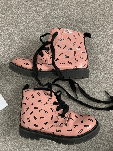 Childs pink lace up ankle boots size Uk infant 7