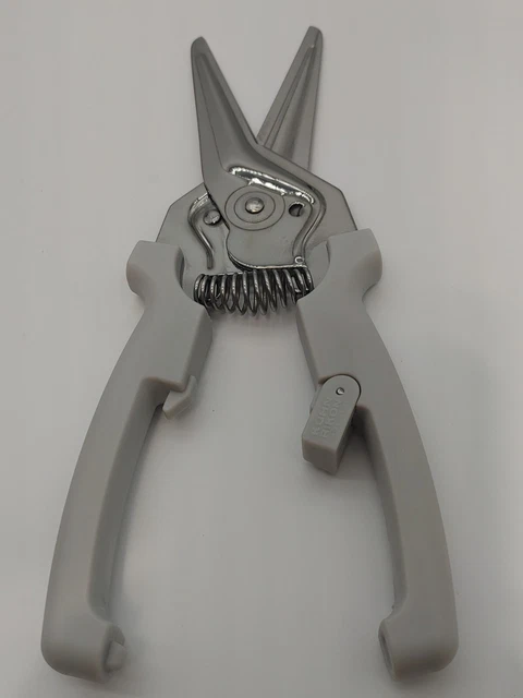 Tijeras de cocina Kuhn Rikon cortes suizas nuevo diseño en excelente estado
