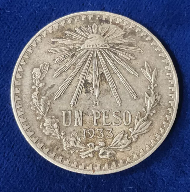 SILVER 1933 - Mexico Un Peso Cap And Rays Mexican Coin