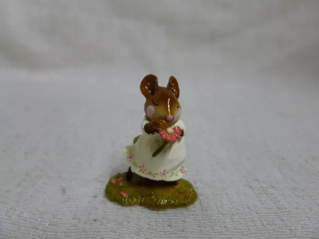 Wee Forest Folk Loves Me Spring Easter Edition M-233 Retired