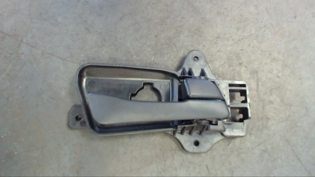 Maniglia interna porta destra Hyundai 82623FD000 FD i30 1.4