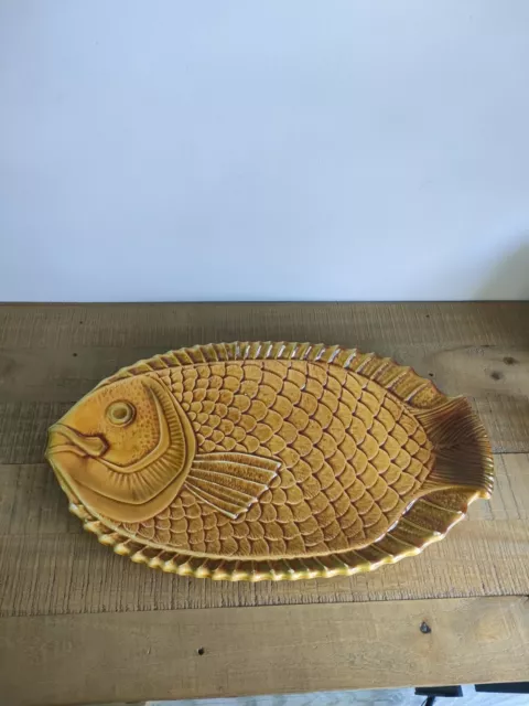 Magnificent Revernay Art Workshop Earthenware Fish Plate - Ochre - Original