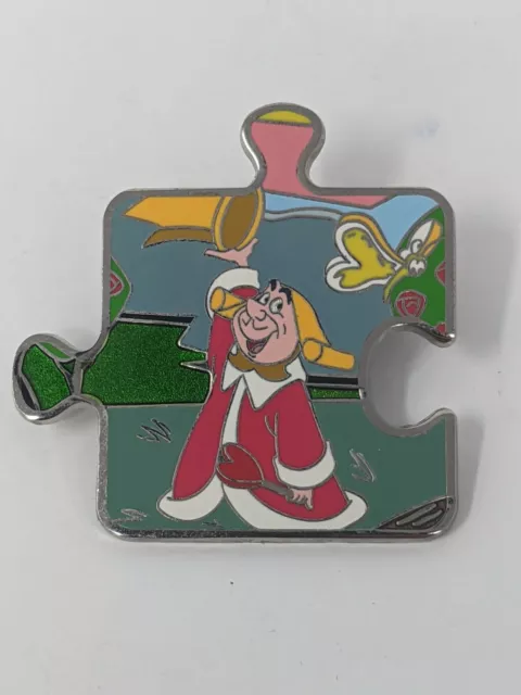 King Of Hearts Alice In Wonderland Disney Character Connection LE1100 Puzzle Pin