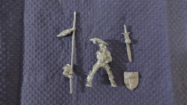 Freelance Knight On Foot Mordheim – Games Workshop Metal OOP – Figurine à Monter Et Peindre