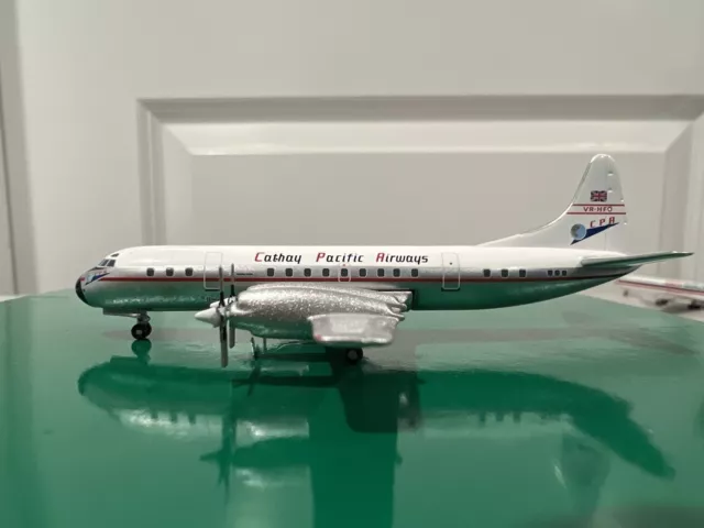 CATHAY PACIFIC AIRWAYS Vr-Hfx Green Box 1 400 Dc-6 $118.89