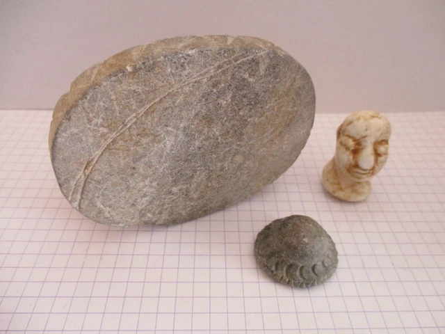 AUTHENTIQUE RARE Statuette Princesse  BACTRIANE en pierre - 3e millénaire avt JC 8