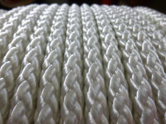 7mm x 130 ft. Superior diamond braid polyester rope hank.White.