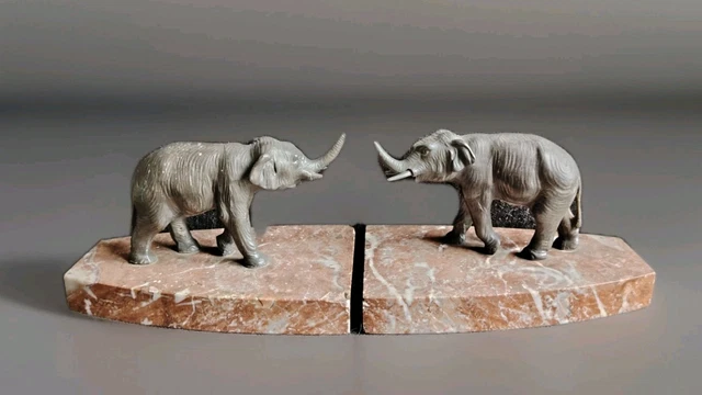 Serre-livres éléphant En Pierre Reconstituée - Déco Vintage Et Lourde