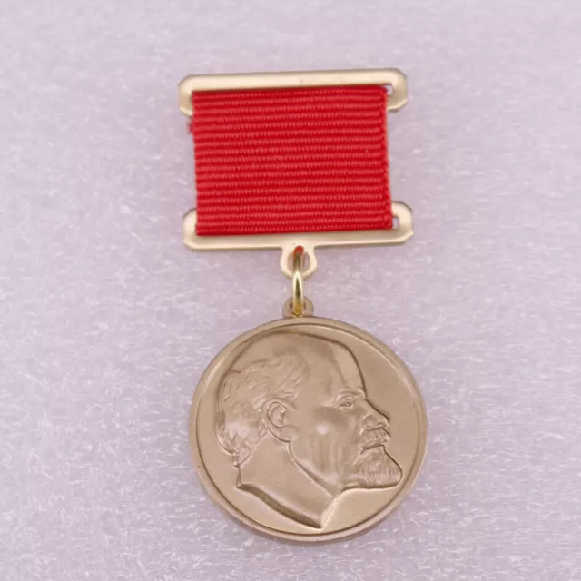 WWII Soviet Russian Army Military Order of Lenin Medal USSR Gold Lenin Badge Pin